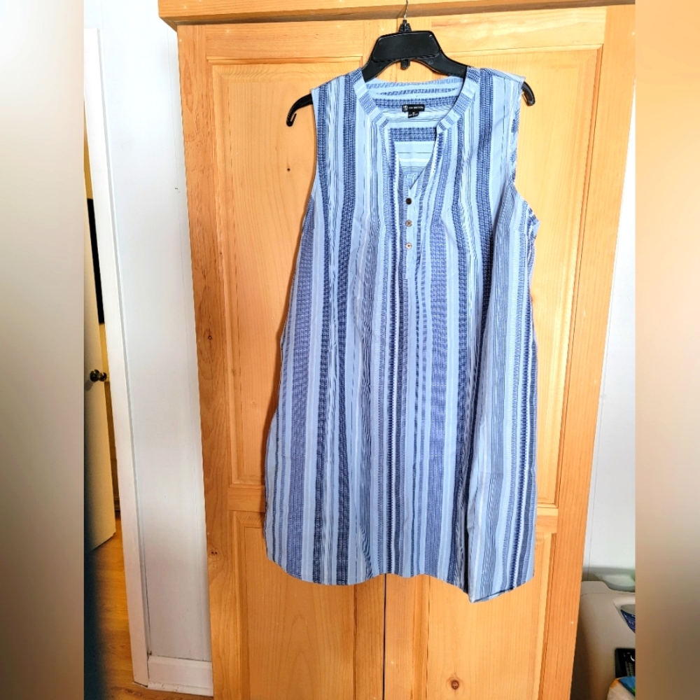 New Directions shirt dress